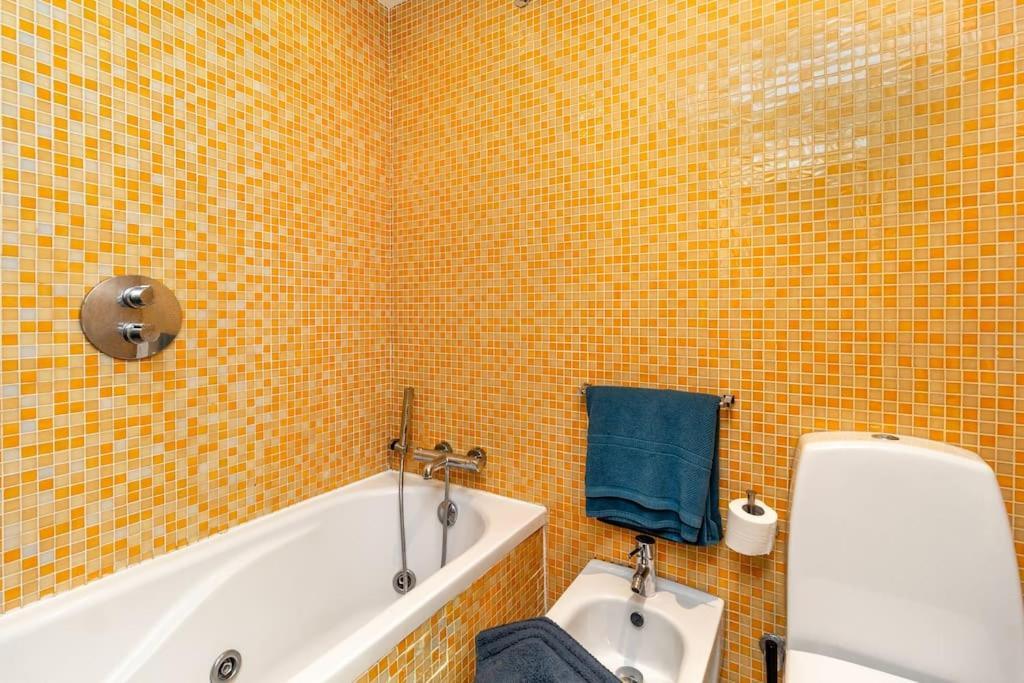 Ola Lisbon - Olaias Apartment Exterior photo